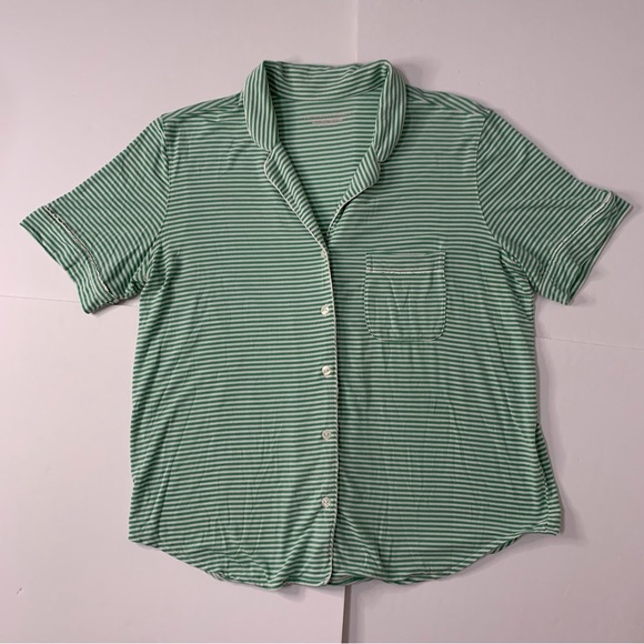 Victoria’s Secret Pajama Top Green Button Small - Picture 1 of 16